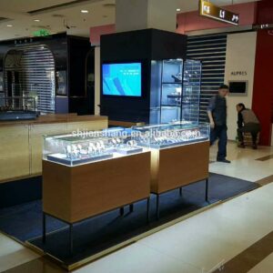 Tủ trưng bày điện thoại DT033